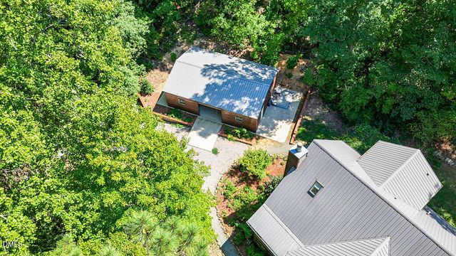 240 Mcgregor Woods Road, Chapel Hill, NC 27517