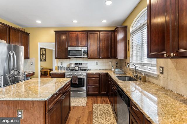 904 FRESCOES WAY, Williamstown, NJ 08094