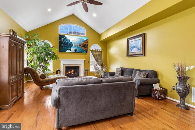 904 FRESCOES WAY, Williamstown, NJ 08094