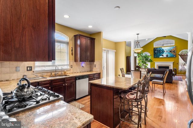 904 FRESCOES WAY, Williamstown, NJ 08094