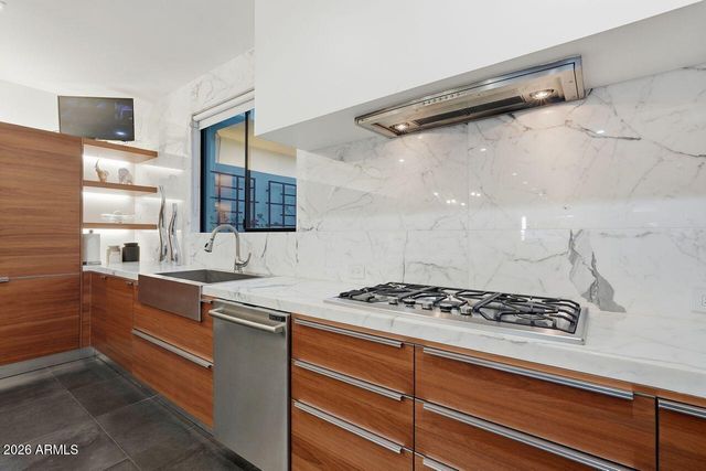 3710 E HAZELWOOD Street, Phoenix, AZ 85018