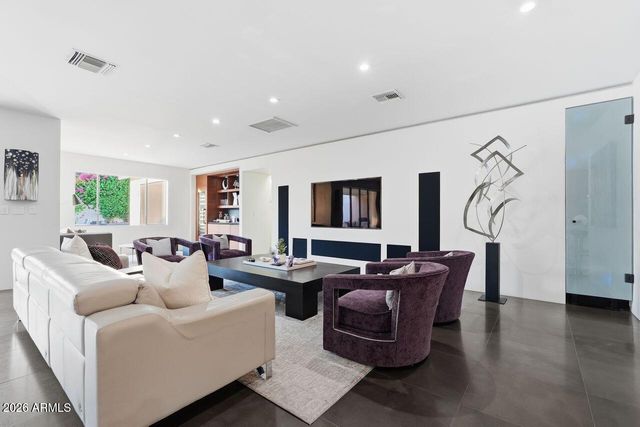 3710 E HAZELWOOD Street, Phoenix, AZ 85018