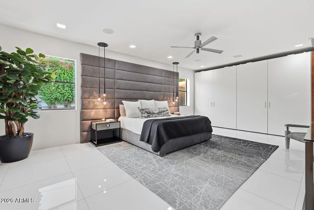3710 E HAZELWOOD Street, Phoenix, AZ 85018