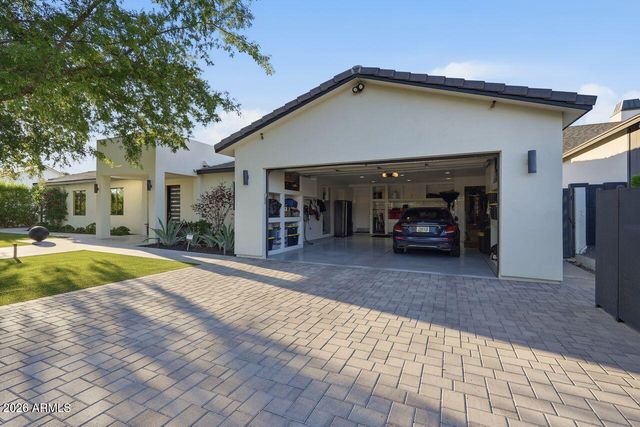 3710 E HAZELWOOD Street, Phoenix, AZ 85018