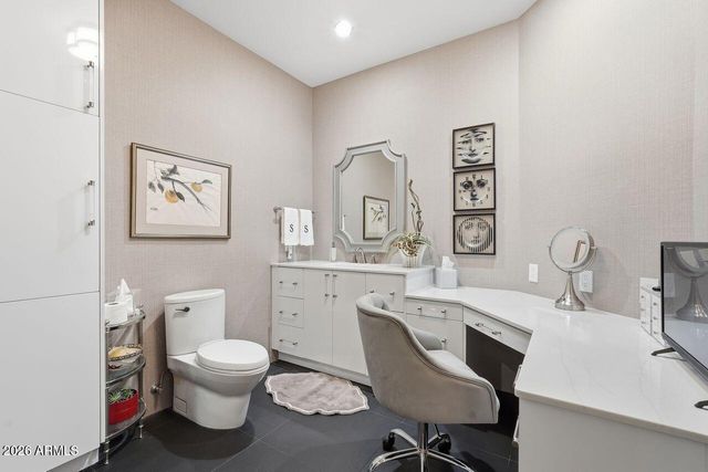 3710 E HAZELWOOD Street, Phoenix, AZ 85018