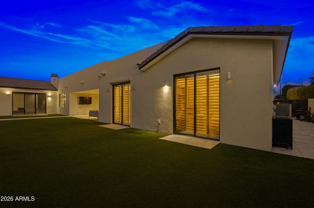 3710 E HAZELWOOD Street, Phoenix, AZ 85018