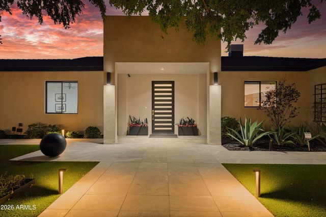 3710 E HAZELWOOD Street, Phoenix, AZ 85018