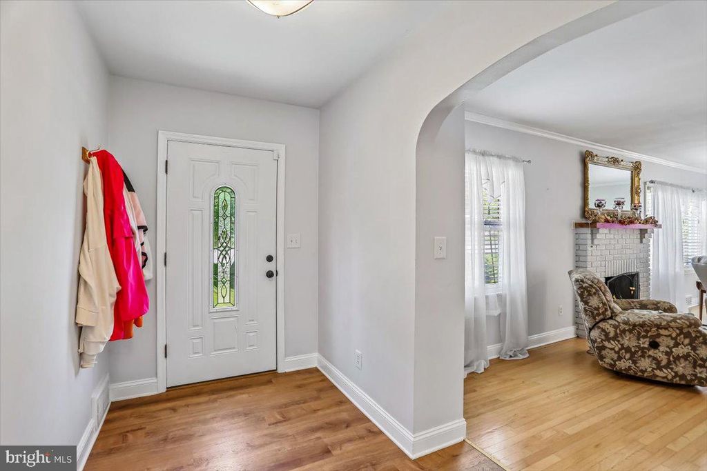 Image 9 of property listing at 321 N 3RD ST, Oakland, MD 21550