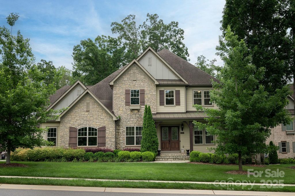 1233 Ladera Drive, Waxhaw, NC 28173