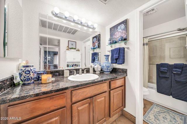 2121 W Royal Palm Road 2074, Phoenix, AZ 85021