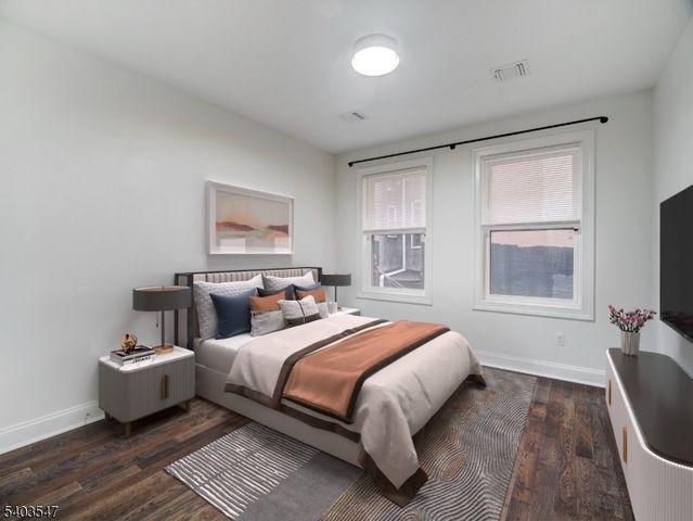 90 Clinton Ave 204, Newark City, NJ 07114