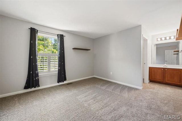 7 Shetland Court, O'fallon, MO 63368