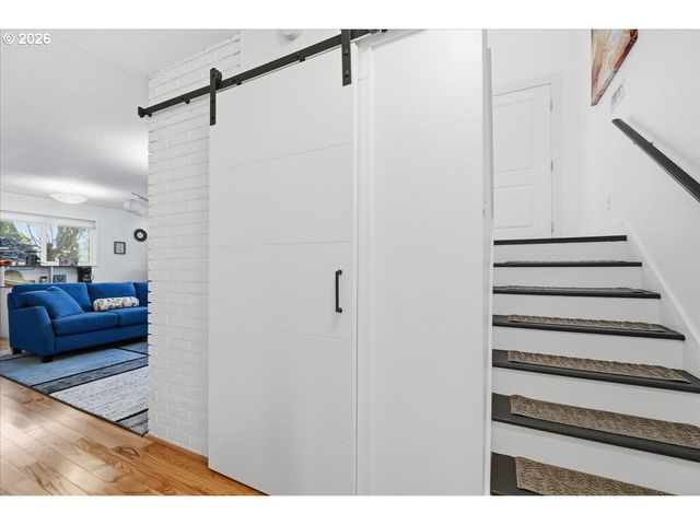 10339 Sw 40TH Ave, Portland, OR 97219