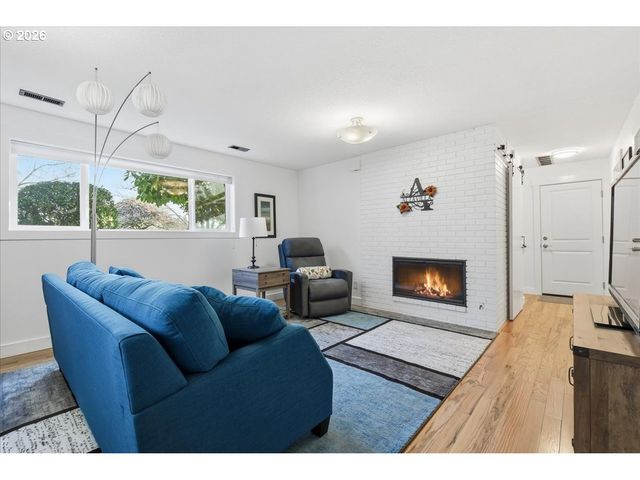 10339 Sw 40TH Ave, Portland, OR 97219