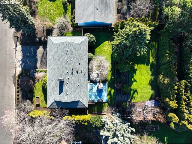 10339 Sw 40TH Ave, Portland, OR 97219