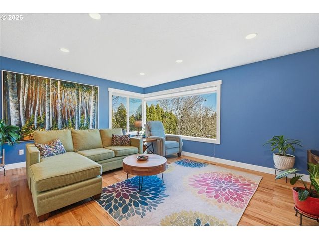 10339 Sw 40TH Ave, Portland, OR 97219