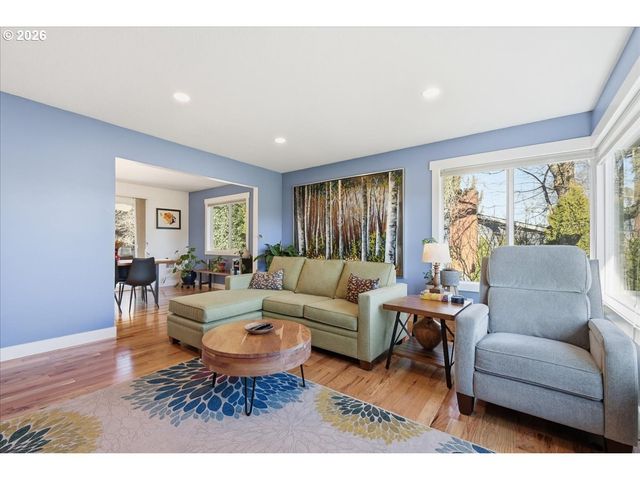 10339 Sw 40TH Ave, Portland, OR 97219