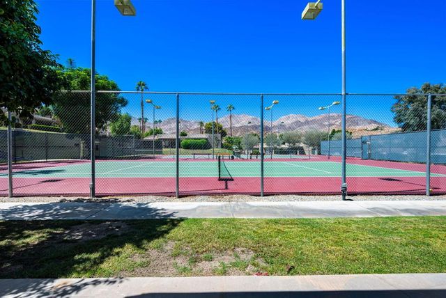 72499 Sandstone Lane, Palm Desert, CA 92260