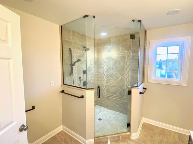 4500 Windham Drive, Evansville, IN 47725