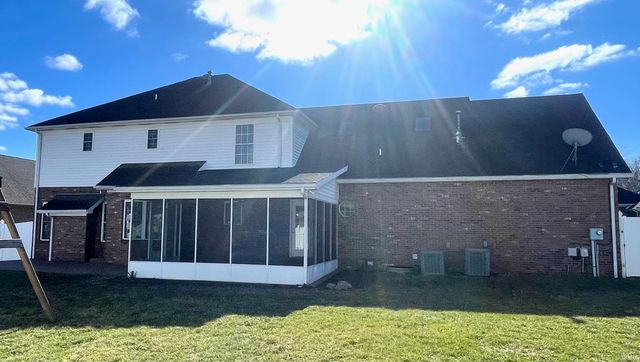 4500 Windham Drive, Evansville, IN 47725