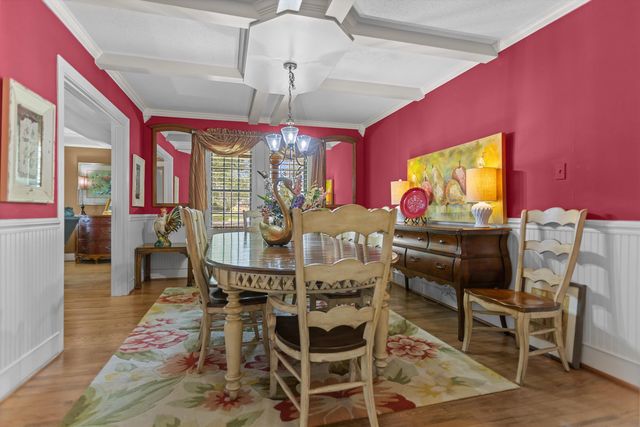 2807 S FM 225, Henderson, TX 75654