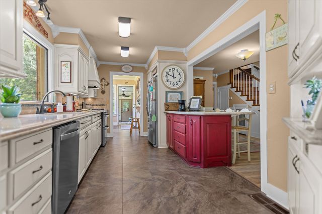 2807 S FM 225, Henderson, TX 75654
