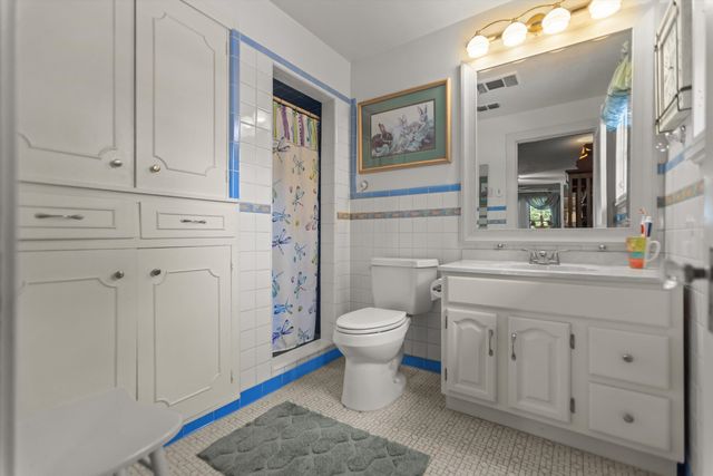 2807 S FM 225, Henderson, TX 75654