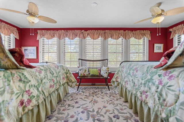 2807 S FM 225, Henderson, TX 75654