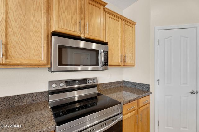 3586 E RIOPELLE Court, Gilbert, AZ 85298