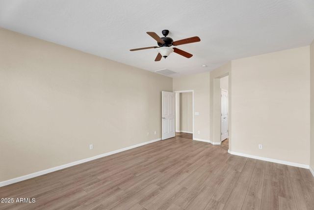 3586 E RIOPELLE Court, Gilbert, AZ 85298