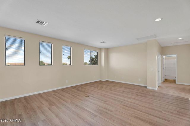 3586 E RIOPELLE Court, Gilbert, AZ 85298