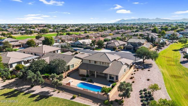3586 E RIOPELLE Court, Gilbert, AZ 85298