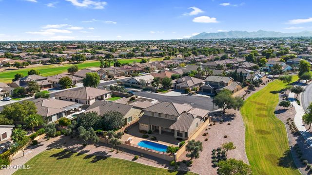 3586 E RIOPELLE Court, Gilbert, AZ 85298