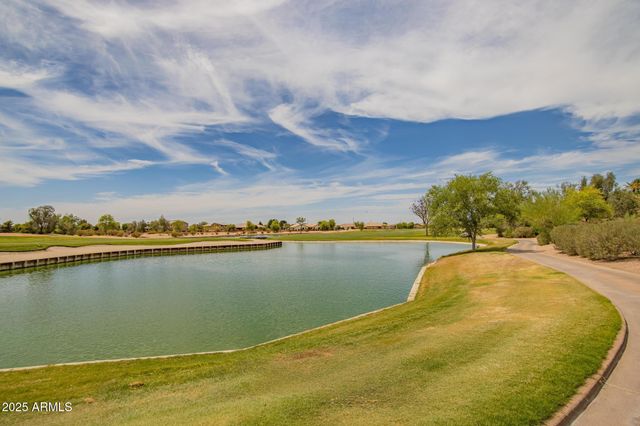 3586 E RIOPELLE Court, Gilbert, AZ 85298