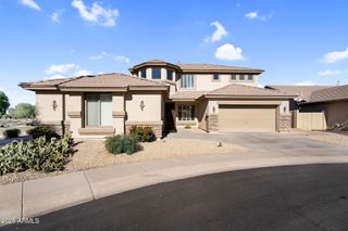 3586 E RIOPELLE Court, Gilbert, AZ 85298