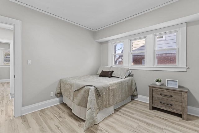 2945 N 73rd STREET, Milwaukee, WI 53210