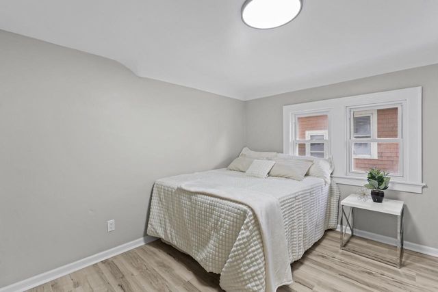 2945 N 73rd STREET, Milwaukee, WI 53210