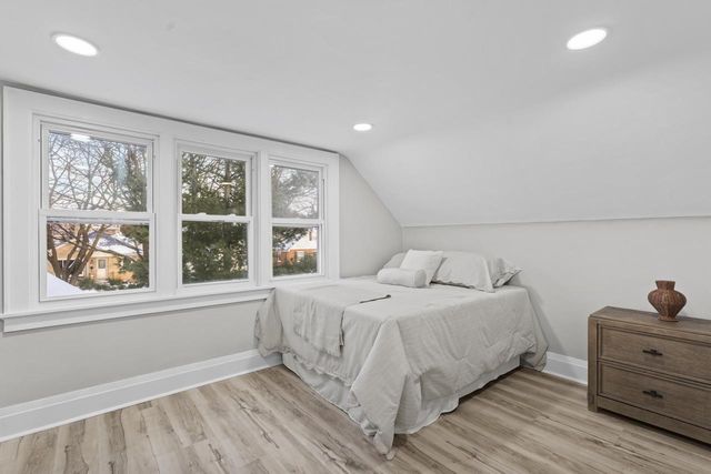 2945 N 73rd STREET, Milwaukee, WI 53210