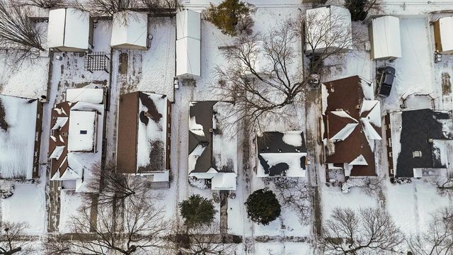 2945 N 73rd STREET, Milwaukee, WI 53210