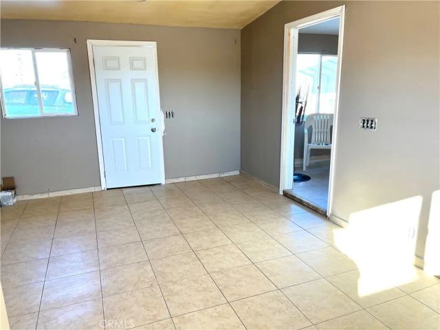 14602 Main Street, Hesperia, CA 92345