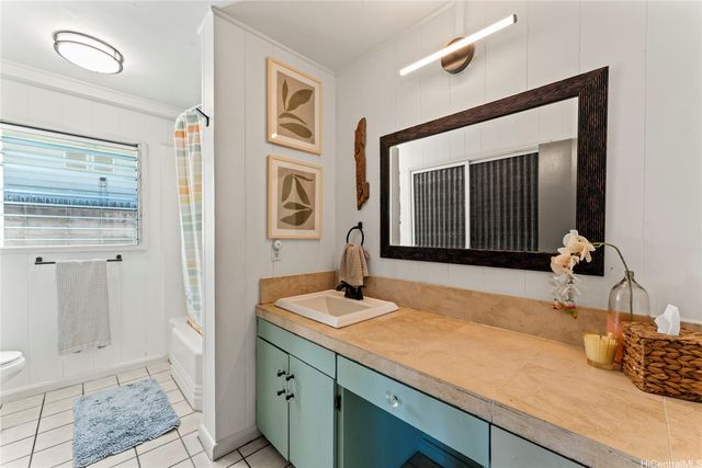 68-687 Farrington Highway, Waialua, HI 96791