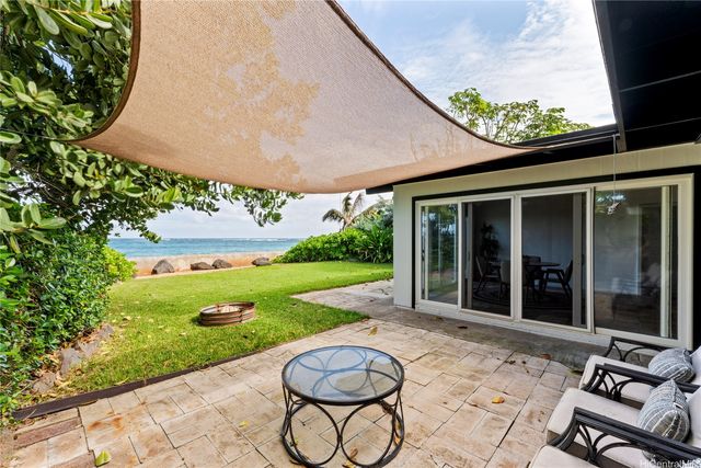 68-687 Farrington Highway, Waialua, HI 96791