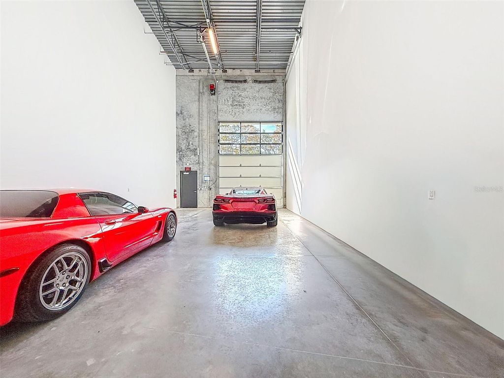 Image 28 of property listing at 6500 MOTOR ENCLAVE WAY 1214, Tampa, FL 33610