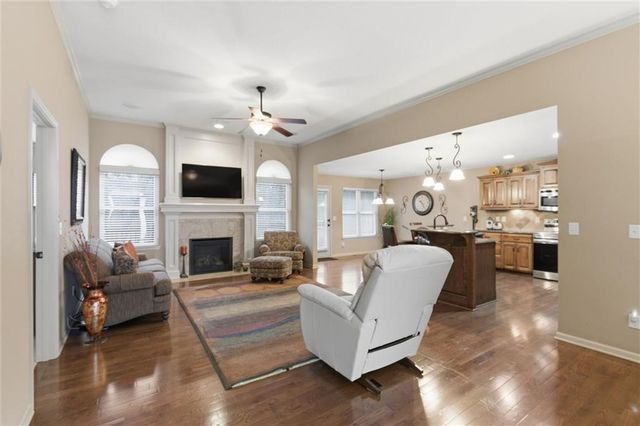 7101 N Cypress Avenue, Kansas City, MO 64119