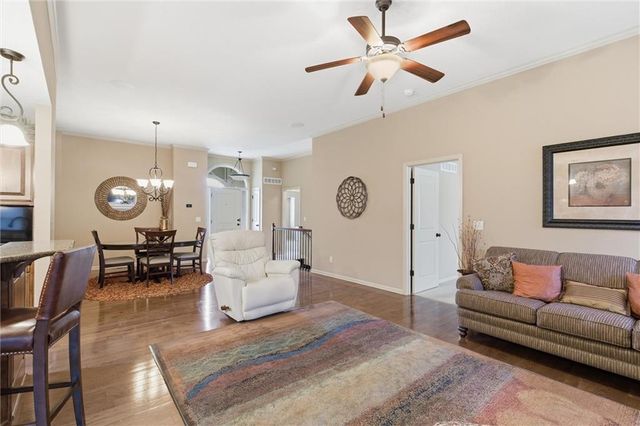 7101 N Cypress Avenue, Kansas City, MO 64119