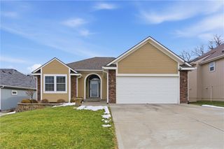 7101 N Cypress Avenue, Kansas City, MO 64119