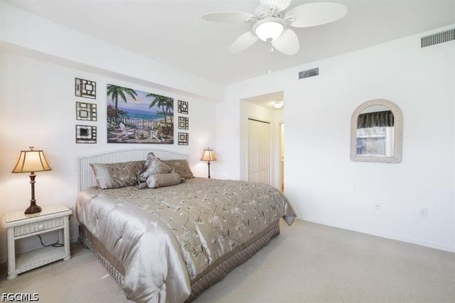 3200 Sea Haven CT 2101, North Fort Myers, FL 33903