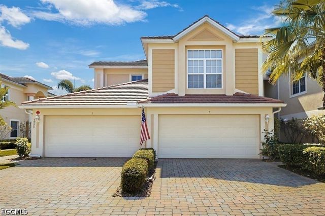 3200 Sea Haven CT 2101, North Fort Myers, FL 33903