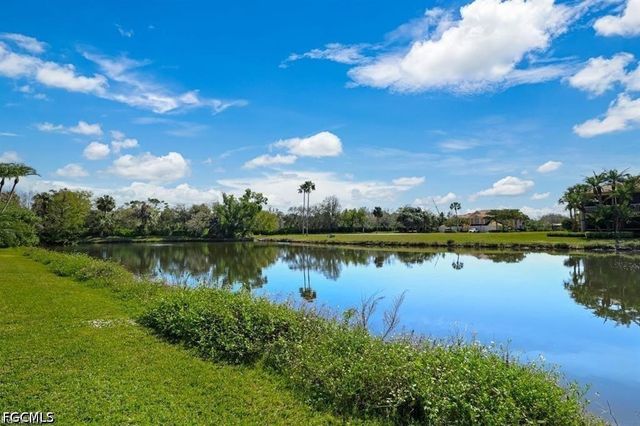 3200 Sea Haven CT 2101, North Fort Myers, FL 33903
