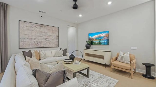 1555 Snowberry Place, Montebello, CA 90640